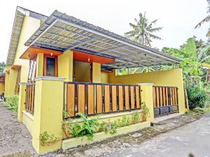 OYO Homes 91054 Desa Wisata Budaya Kebondalem Kidul