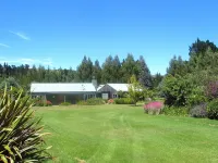 Whakaipo Lodge