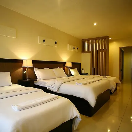 Baguio Holiday Villas
