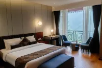 Udaan Alpine Resort, Gangtok - Bares