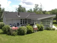 "Börje" - 600m from the Sea
