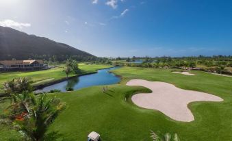 Moorea Golf Lodge