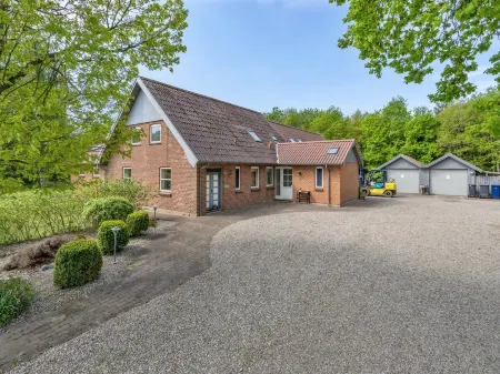 "Birita" - 20km from the Sea