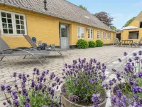 "Ilsa" - 9.8km from the Sea Hotels near Hostrup Kirke