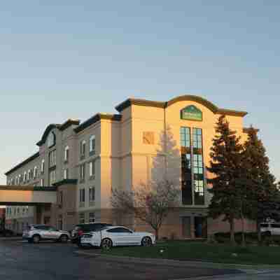 Wingate by Wyndham Tinley Park Hotel Exterior