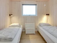 "Gertrude" - 1.1km to the Fjord Hotels in Hemmet