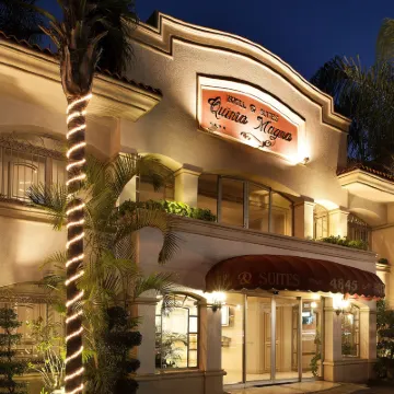 Hotel & Suites Quinta Magna Hotels near Auditorio Telmex