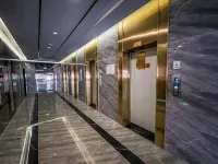 Yijiu Apartment (Kunming Railway Station Shuangqiao Night Market Style Street) - Badekar
