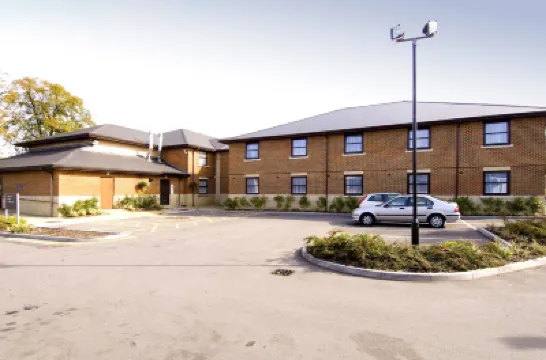 Premier Inn Bracknell Central Hotel berhampiran Easthampstead Baptist Church