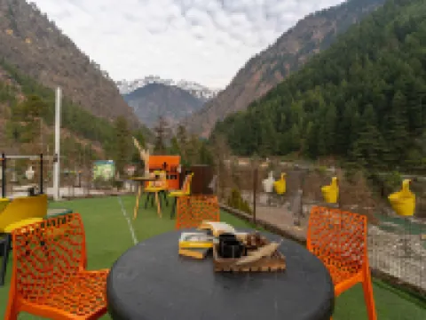 Nomads Hostel Hotels in Kullu District