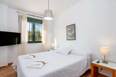 Hotel Rural El Castillejo Hotels near Caminito del Rey . North Access