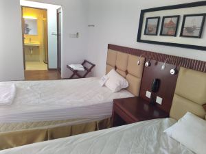 Anwar Al Mahdi Apartments Hotel