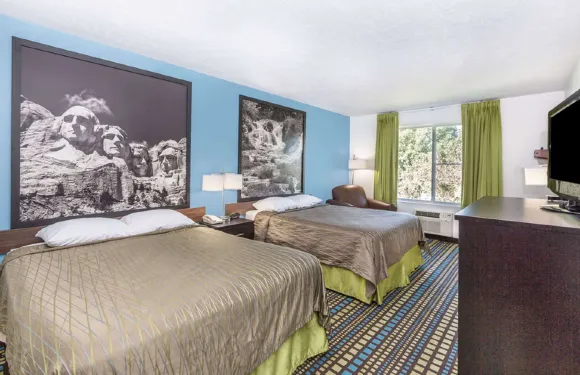 北蘇錫蒂城温德姆速8酒店