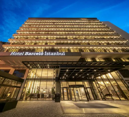 Barceló Istanbul Отели рядом с достопримечательностью «Змеиная колонна»