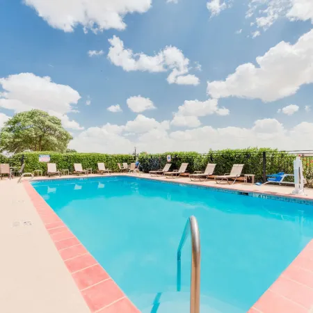 Baymont by Wyndham Midland Airport