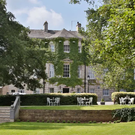 Best Western Plus Aston Hall Hotel Отели в г. Астон