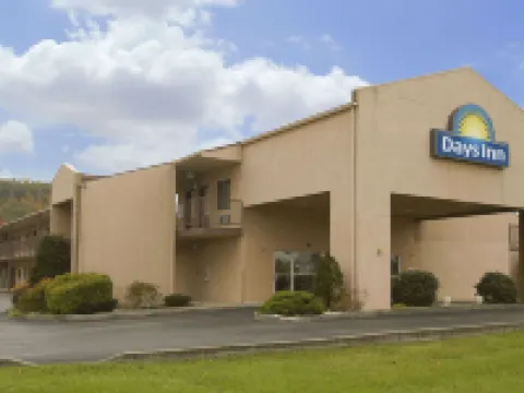 Days Inn by Wyndham Morehead Hotels in Morehead