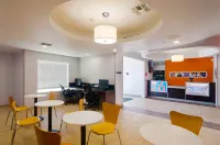 Motel 6 Midland, TX