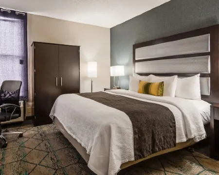 โรงแรมเบสท์เวสเทิร์นพลัส อินเดียแนโพลิส นอร์ธเวสต์ โรงแรมในอินเดียแนโพลิส