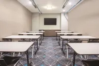 La Quinta Inn & Suites by Wyndham Baltimore Downtown Hotels in Baltimore