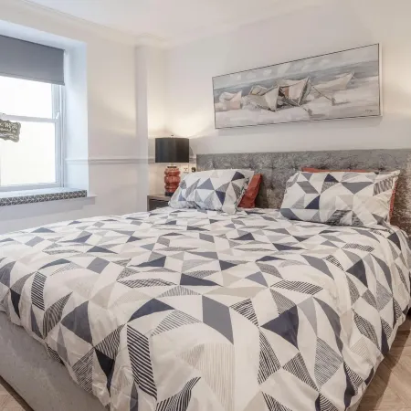 The Cwtch - 2 Bedroom Apartment - Tenby