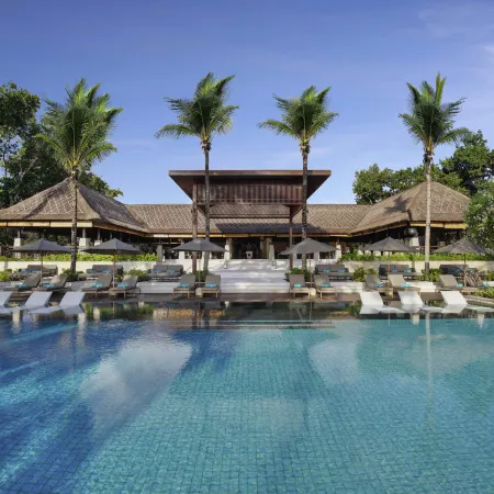 Novotel Bali Benoa Отели рядом с достопримечательностью «Гавань Беноа»