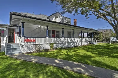 Victorian Carpinteria Apartment < 1 Mi to Beach! Hotels near Carpinteria Bluffs Nature Preserve