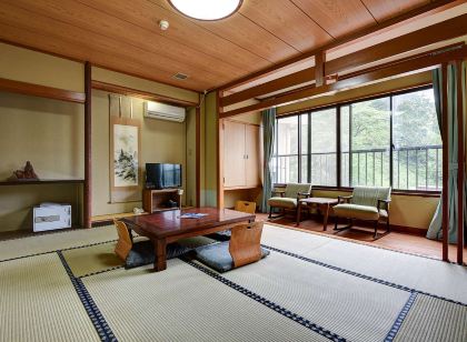 仙莊 湯田川