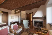 Cà Dra Topia (The Grape Pergola House) Near Alba. Charming House - Italy