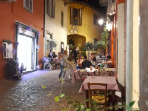 Marco Apartment - Holiday Apartment Luino ルイノのホテル