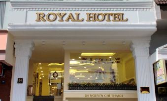Royal Dalat Hotel