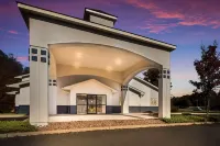 SureStay Plus Hotel by Best Western Highland Poughkeepsie Hôtels à : New Paltz