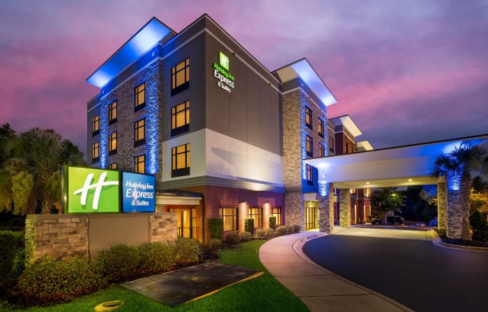 Holiday Inn Express & Suites LEXINGTON by IHG