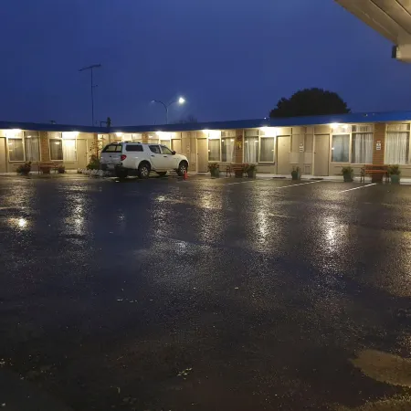 Morwell Parkisde Motel