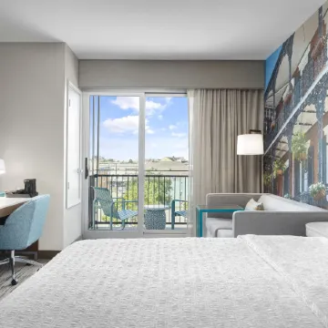 Hampton Inn by Hilton New Orleans French Quarter Market Area Отели рядом с достопримечательностью «Френчмен-стрит»