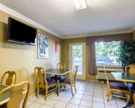 Econo Lodge Williamsburg Historic Area