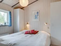 "Floria" - 1.4km from the Sea - Homestays