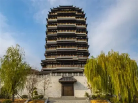 雕刻時光民宿（北西六路1號分店）