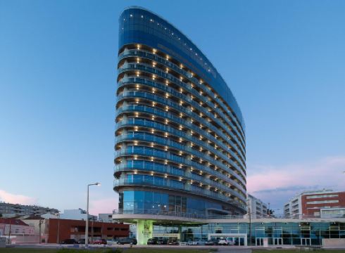 Eurostars Oasis Plaza