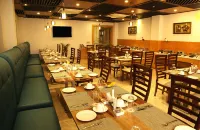 Clarks Inn Aligarh فنادق في Aligarh