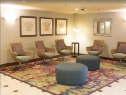 Tropical Studios at Marine Surf Waikiki Free Parking Swimming Pool Waikiki Beach 3Min