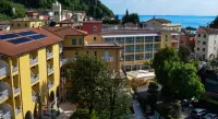 Hotel Bisesti