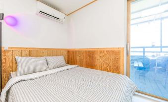 Tongyeong Saryangdo Don Quixote Pension