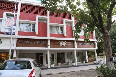 Hotel Posh Отели рядом со станцией Chandigarh Railway Station