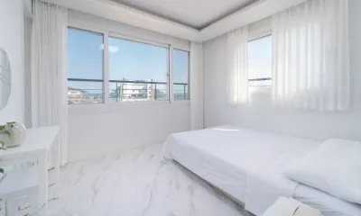 더테라스펜션 학동흑진주몽돌해변 주변 호텔