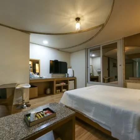 Chungju Story Self Check-in Motel