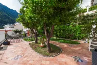 Villa Magia Các khách sạn gần Grotta dello Smeraldo