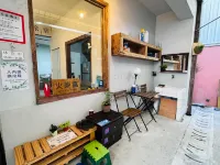 MatchBox Hostel