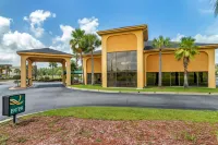 Quality Inn Brunswick Hotels in Darien