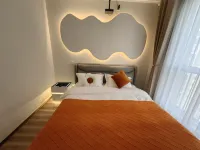 Yueyuan Apartment (Huatang Street)